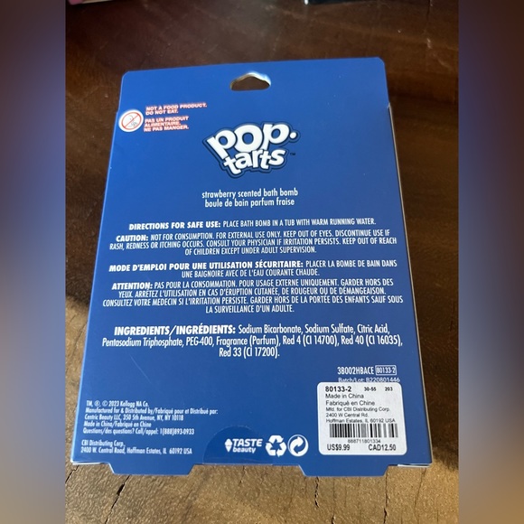 Pop tarts strawberry scented bath bomb - Picture 2 of 2